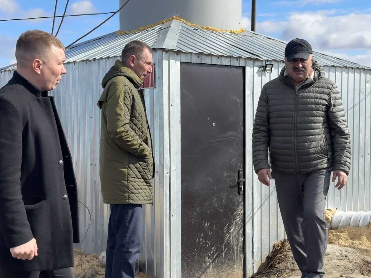 водонапорная башня.